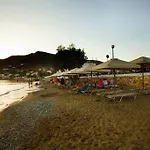 Olympia Hotel Finikas (Syros)