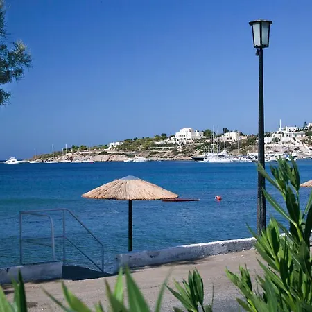Olympia Finikas (Syros)