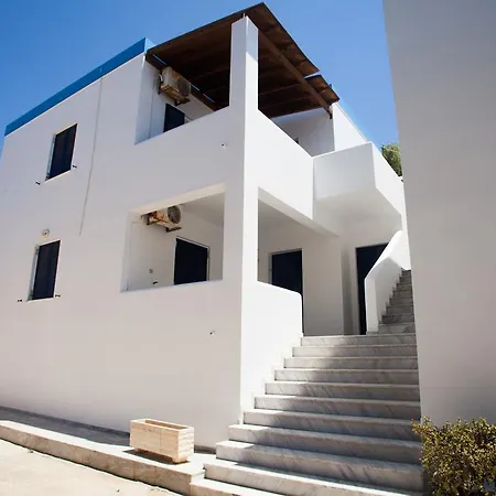 Olympia 2* Finikas (Syros)