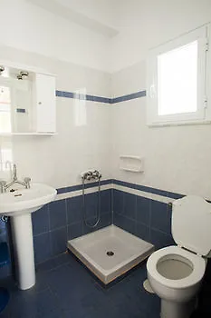 Olympia Hotel Finikas (Syros)